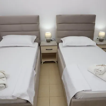 Mucolli Guest house *